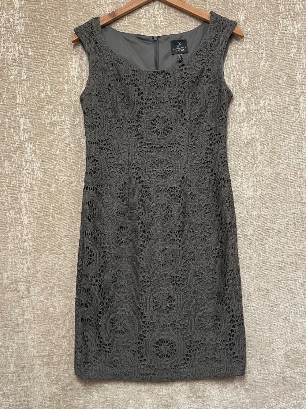 Adrianna Papell Overlay Round Neck Cap Sleeve Cocktail Dress 4